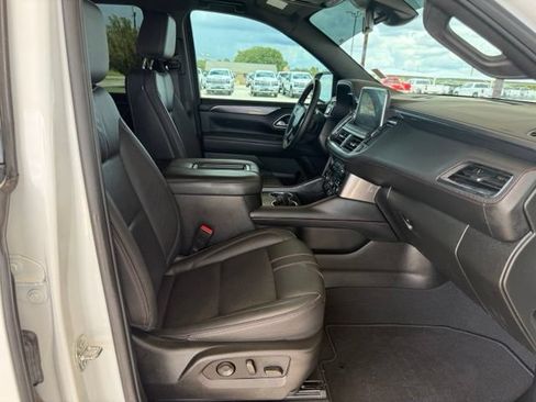 Used 2024 Chevrolet Tahoe RST w/ Luxury Package AWD/4WD image 11