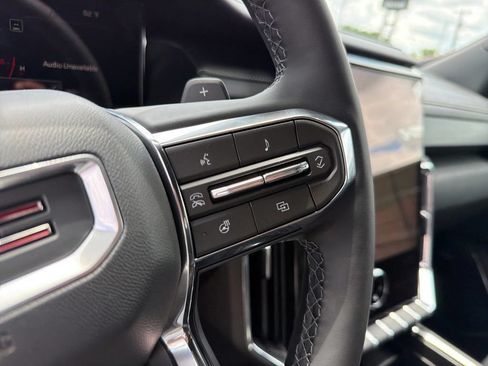 New 2026 GMC Acadia Elevation w/ Black Edition FWD image 29