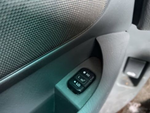 Used 2004 Honda Odyssey EX-L image 20