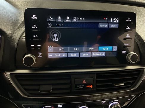 Used 2021 Honda Accord Sport image 23