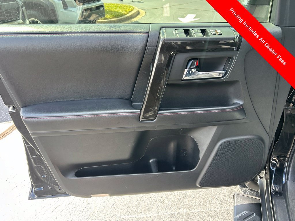 Used 2019 Toyota 4Runner TRD Off-Road Premium AWD/4WD image 4
