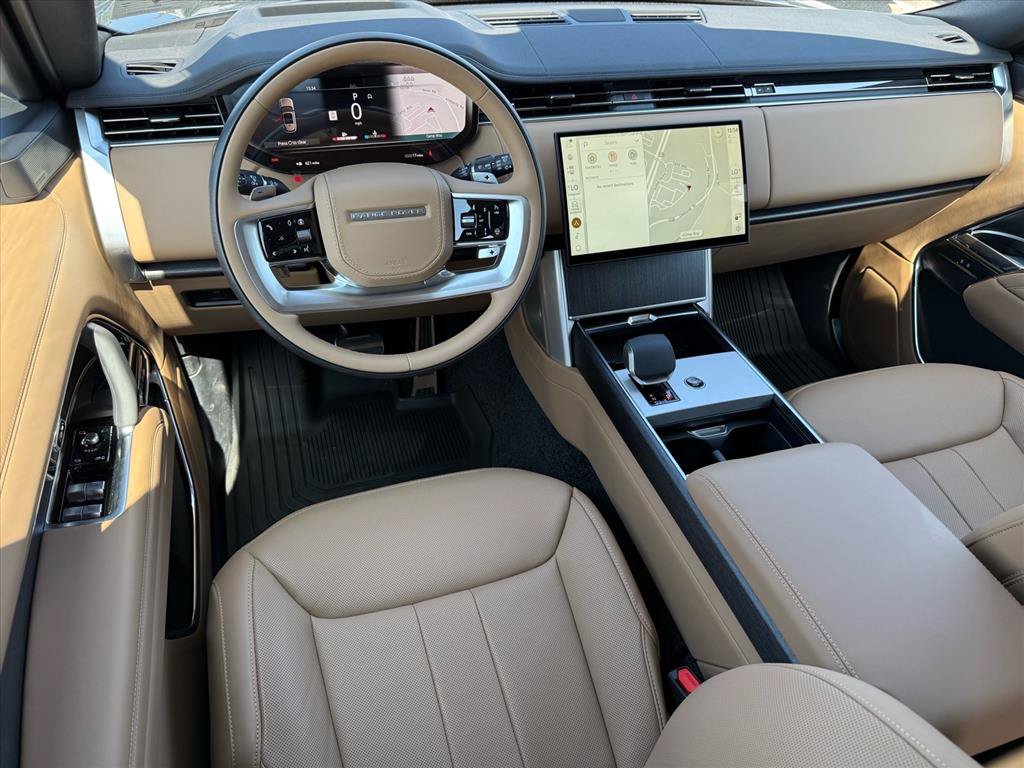 New 2026 Land Rover Range Rover Long Wheelbase SE AWD/4WD image 14