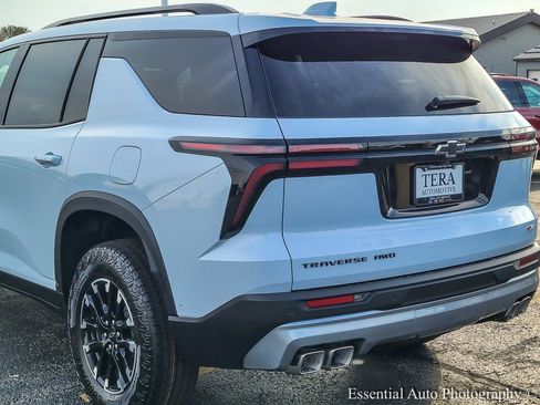 New 2026 Chevrolet Traverse Z71 w/ Enhanced Driving Package image 6