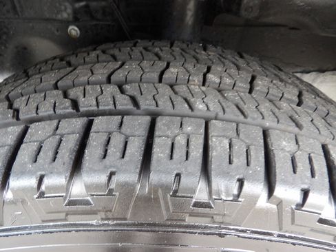 Used 2019 Ford Transit 250 138 image 36