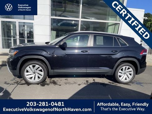 Used 2021 Volkswagen Atlas Cross Sport SE image 1