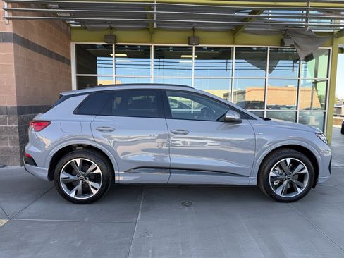 Used 2024 Audi Q4 e-tron Premium Plus w/ Premium Plus AWD/4WD image 9