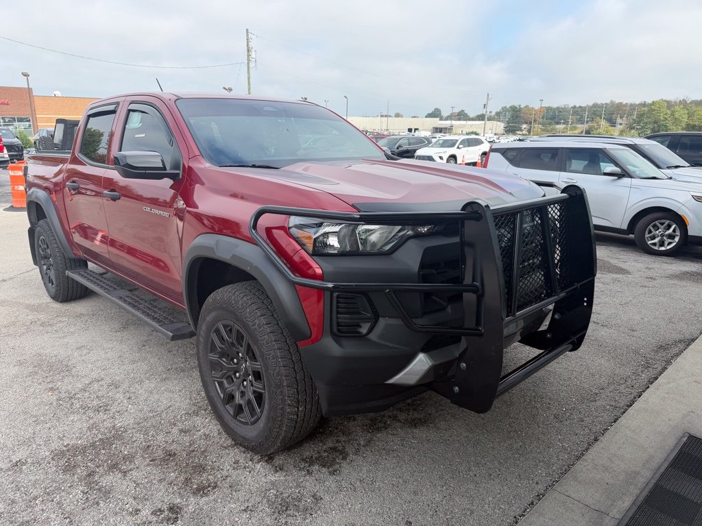 Used 2026 Chevrolet Colorado Trail Boss AWD/4WD image 2
