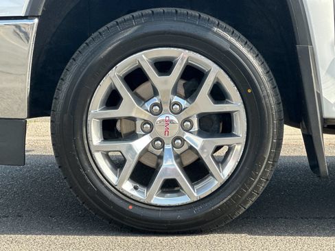 Used 2017 GMC Sierra 1500 SLT w/ SLT Premium Package AWD/4WD image 31