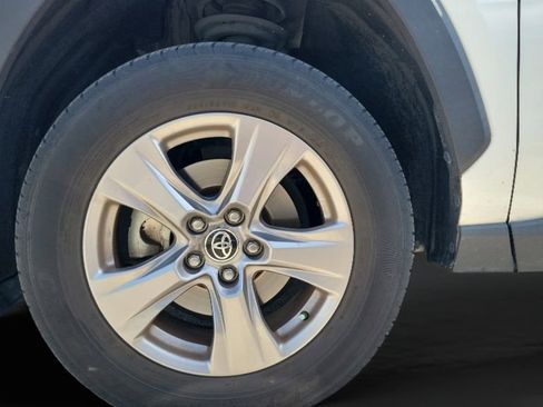 Certified 2023 Toyota RAV4 XLE AWD/4WD image 30