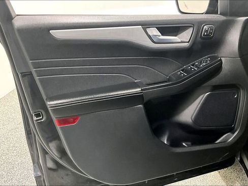 Used 2025 Ford Escape Platinum AWD/4WD image 21