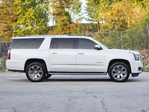 Used 2016 GMC Yukon XL Denali w/ Open Road Package image 9