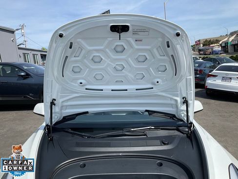 Used 2023 Tesla Model 3 Standard Range image 12