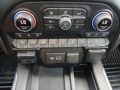 Used 2021 Chevrolet Silverado 1500 LTZ w/ LTZ Premium Texas Edition image 24