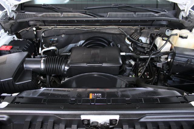 Used 2022 GMC Sierra 2500 AT4 w/ AT4 Premium Plus Package AWD/4WD image 30