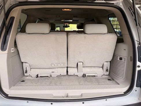 Used 2012 Chevrolet Tahoe LT w/ Luxury Package AWD/4WD image 8