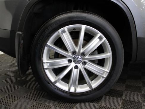 Used 2013 Volkswagen Tiguan S AWD/4WD image 7