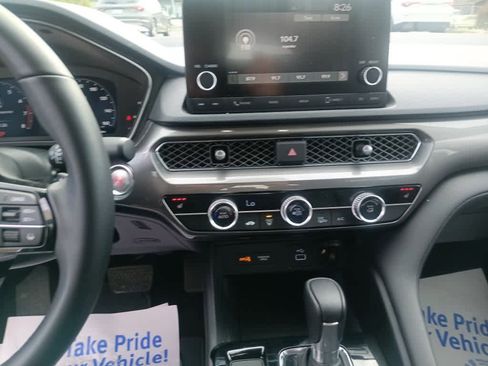 Used 2025 Acura Integra FWD image 12