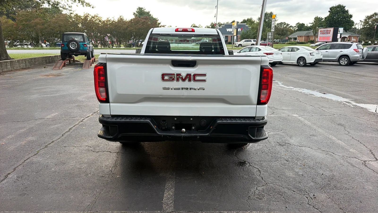 Used 2019 GMC Sierra 1500 4x4 Regular Cab image 8