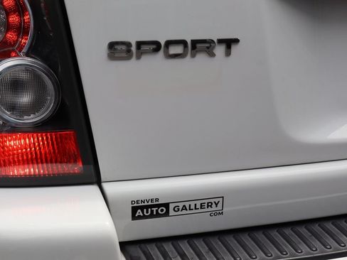 Used 2013 Land Rover Range Rover Sport HSE AWD/4WD image 27