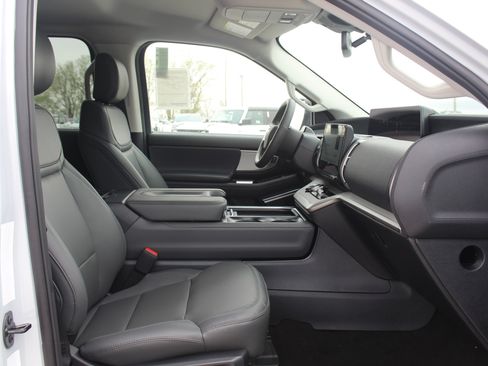 New 2026 Ford Expedition Max Active AWD/4WD image 31