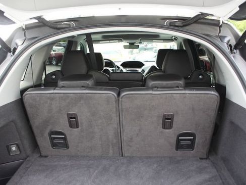 Used 2020 Acura MDX SH-AWD image 25