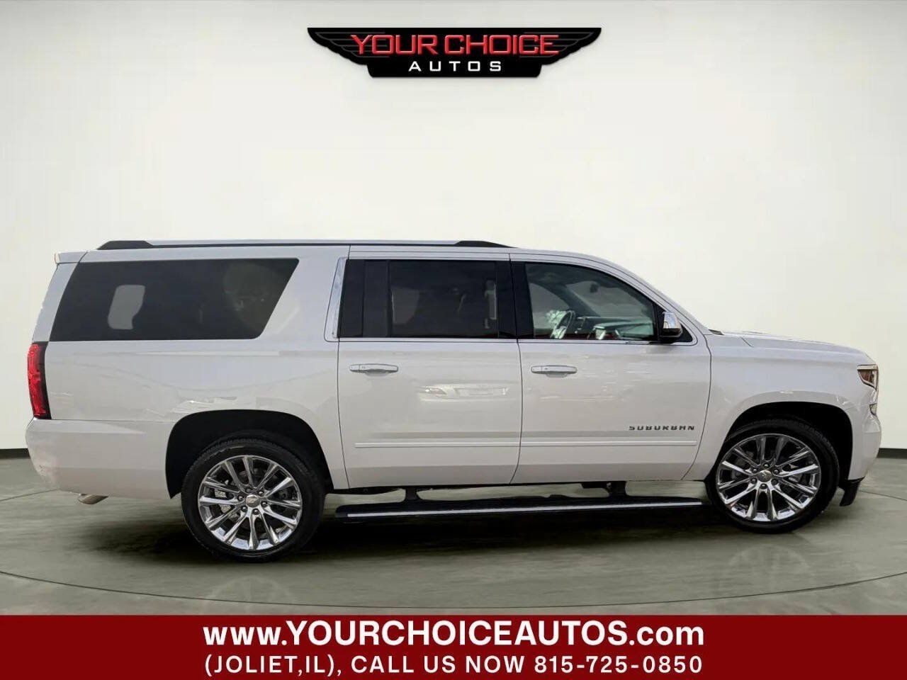 Used 2019 Chevrolet Suburban Premier w/ Premier Plus Edition AWD/4WD image 14