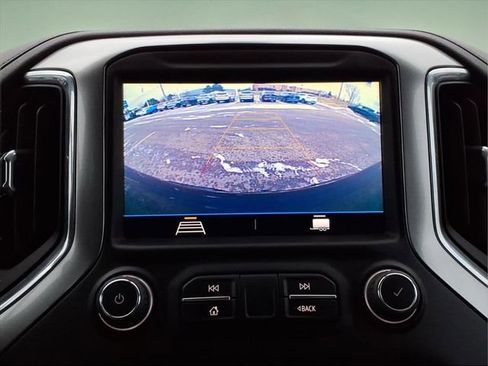 Used 2021 Chevrolet Silverado 1500 LT Trail Boss w/ Bed Protection Package image 19