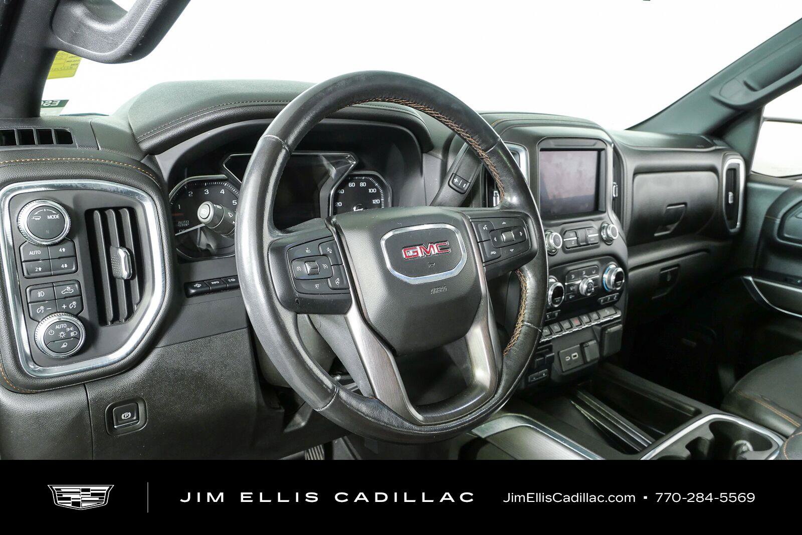 Used 2021 GMC Sierra 1500 AT4 w/ AT4 Premium Package AWD/4WD image 4