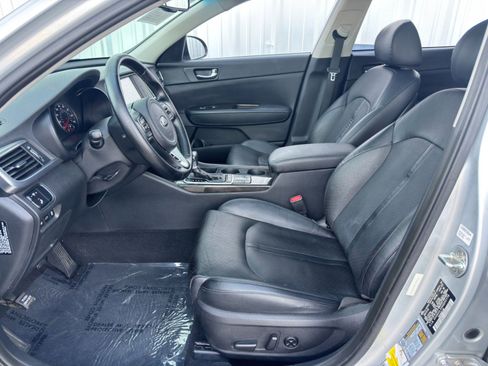 Used 2016 Kia Optima EX w/ Premium Package image 16