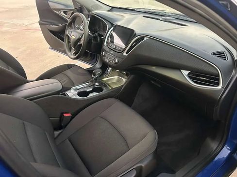 Used 2023 Chevrolet Malibu LT image 14