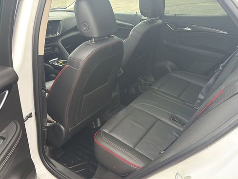 Used 2022 Buick Envision Essence w/ Sport Touring Package FWD image 15