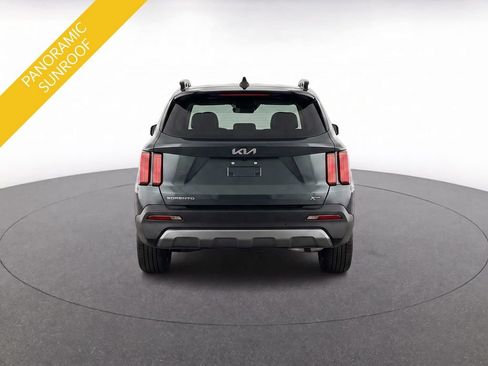 Certified 2023 Kia Sorento SX Prestige AWD/4WD image 7
