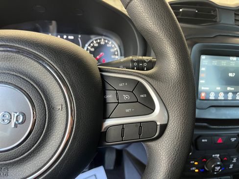 Used 2020 Jeep Renegade Sport AWD/4WD image 18