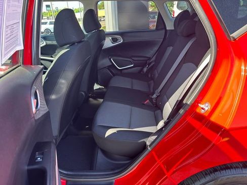 Used 2024 Kia Soul S FWD image 16