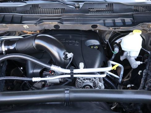 Used 2015 RAM 1500 Laramie w/ Convenience Group AWD/4WD image 38