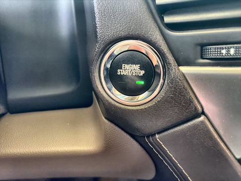 Used 2016 Chevrolet Tahoe LT RWD image 17