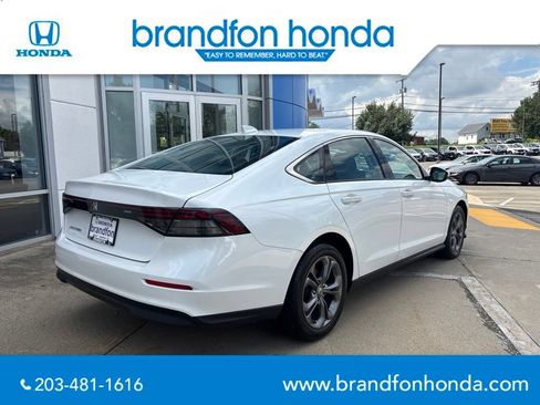 Used 2023 Honda Accord EX image 6