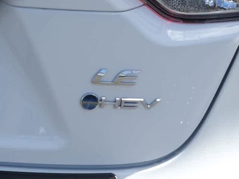 Used 2025 Toyota Corolla XLE FWD image 11
