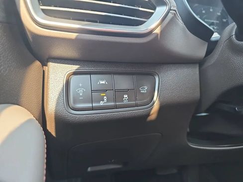 Used 2020 Hyundai Santa Fe Limited FWD image 23