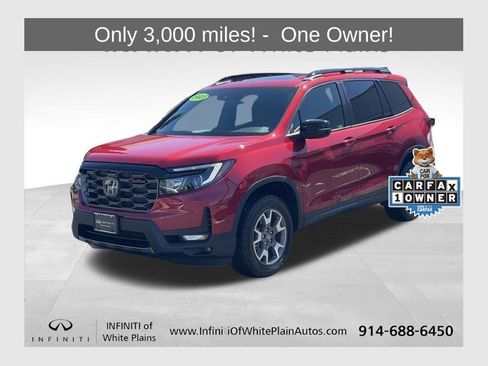 Used 2023 Honda Passport TrailSport image 1