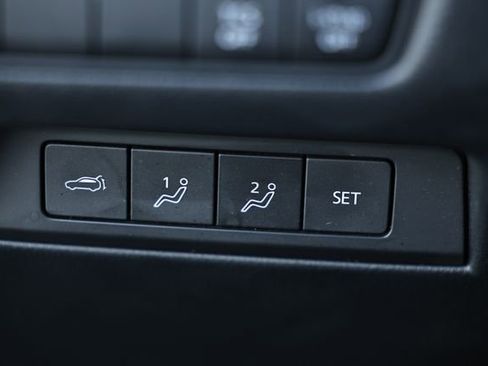 Used 2023 MAZDA CX-50 Meridian Edition w/ Apex Package image 19