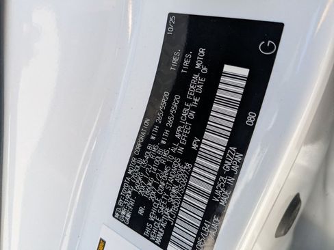 Used 2025 Lexus GX 550 w/ Cold Area Package AWD/4WD image 20
