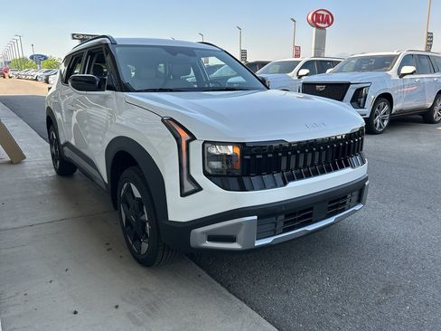 New 2027 Kia Seltos EX AWD/4WD image 3