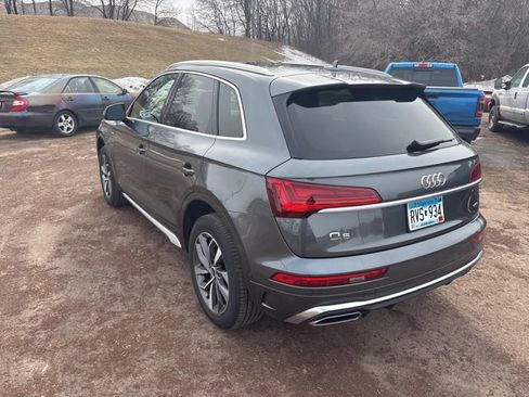 Used 2023 Audi Q5 2.0T Prestige w/ Prestige Package image 6