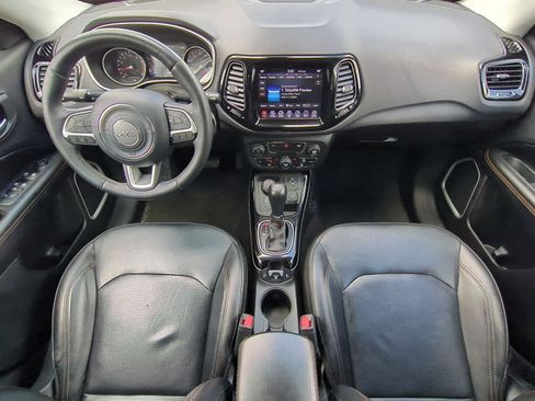 Used 2019 Jeep Compass Limited AWD/4WD image 15