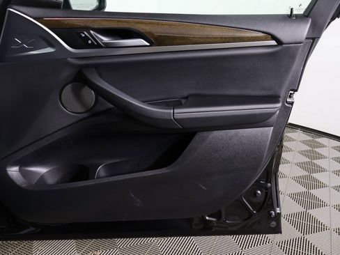 Used 2023 BMW X4 xDrive30i w/ Convenience Package image 22