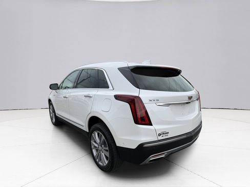 Used 2023 Cadillac XT5 Premium Luxury w/ Technology Package AWD/4WD image 12