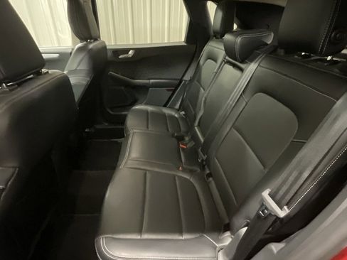 Used 2020 Ford Escape SEL image 11