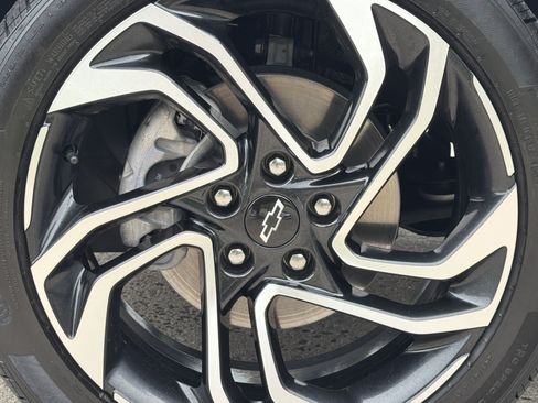 Used 2025 Chevrolet TrailBlazer RS w/ Convenience Package AWD/4WD image 18