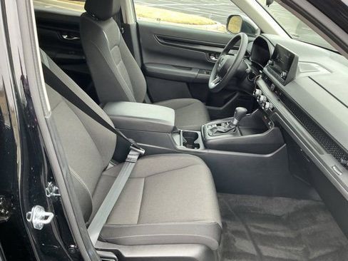 Used 2025 Honda CR-V LX image 19